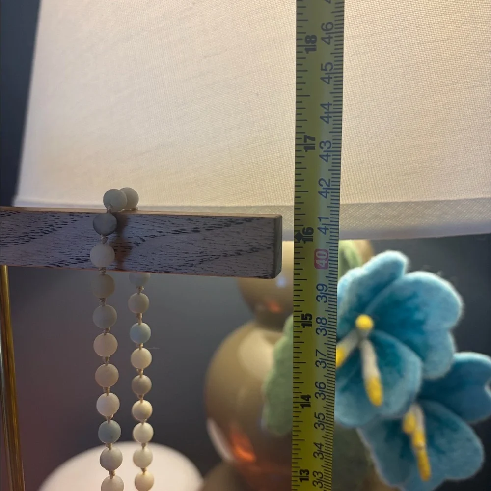 Necklace stand